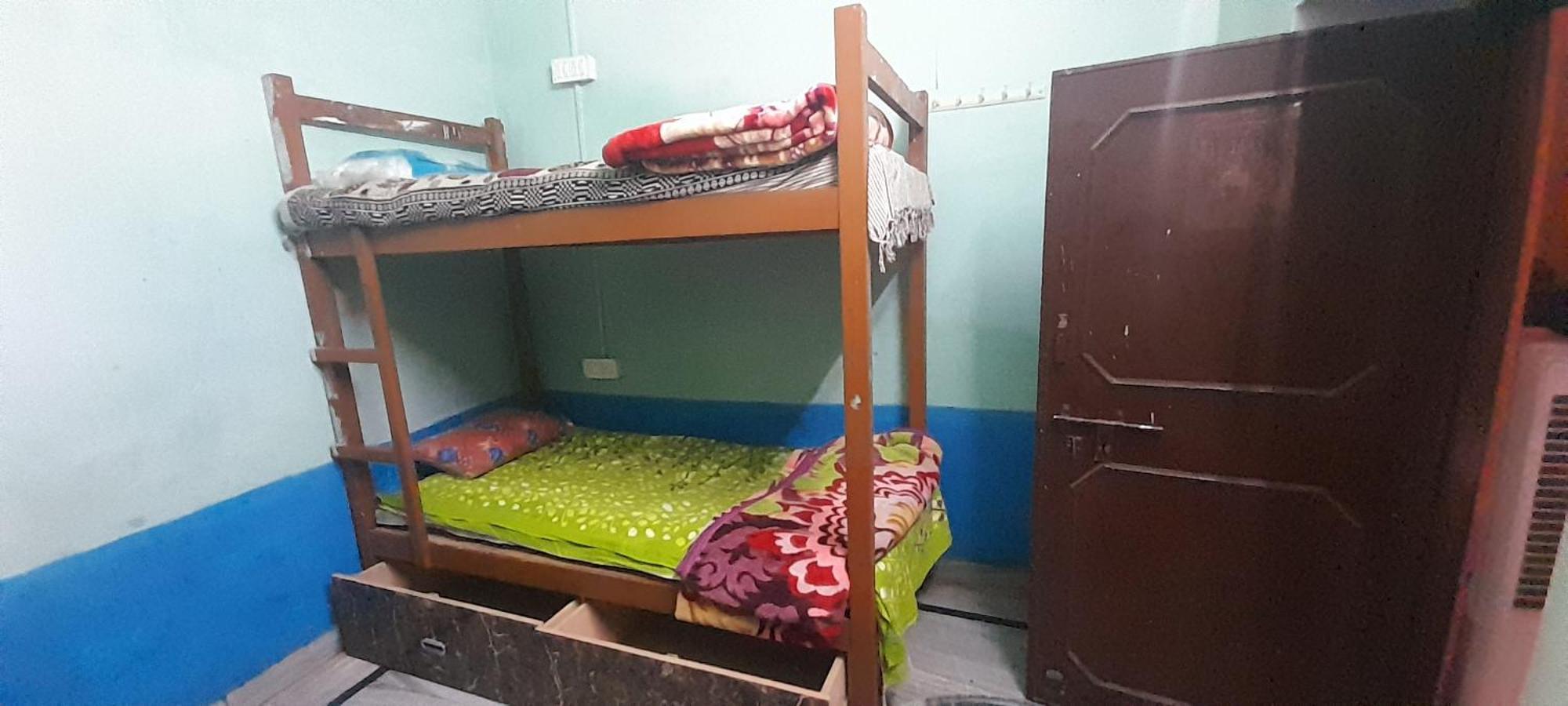 Hostel Monalisa بوشكار المظهر الخارجي الصورة